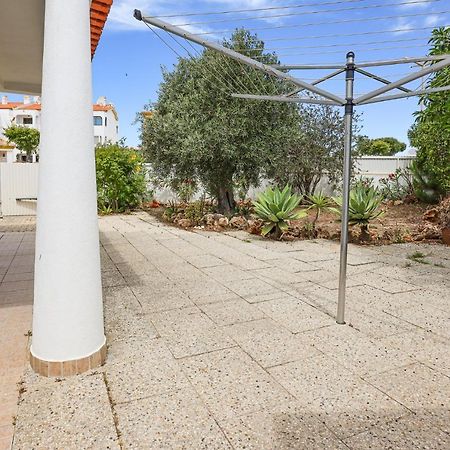 Villa Cesaltina - Gale - Swimming Pool - By Bedzy Albufeira Eksteriør bilde